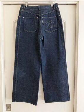 AUTH CHANEL Vintage Wide Leg Jeans, Size 38